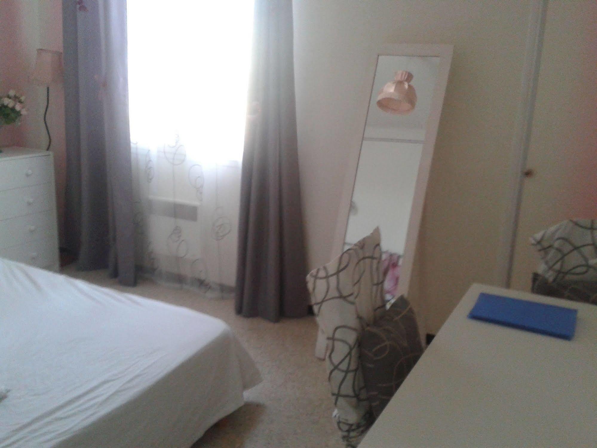 Appartement La Plage En Provenceル・プラデ エクステリア 写真